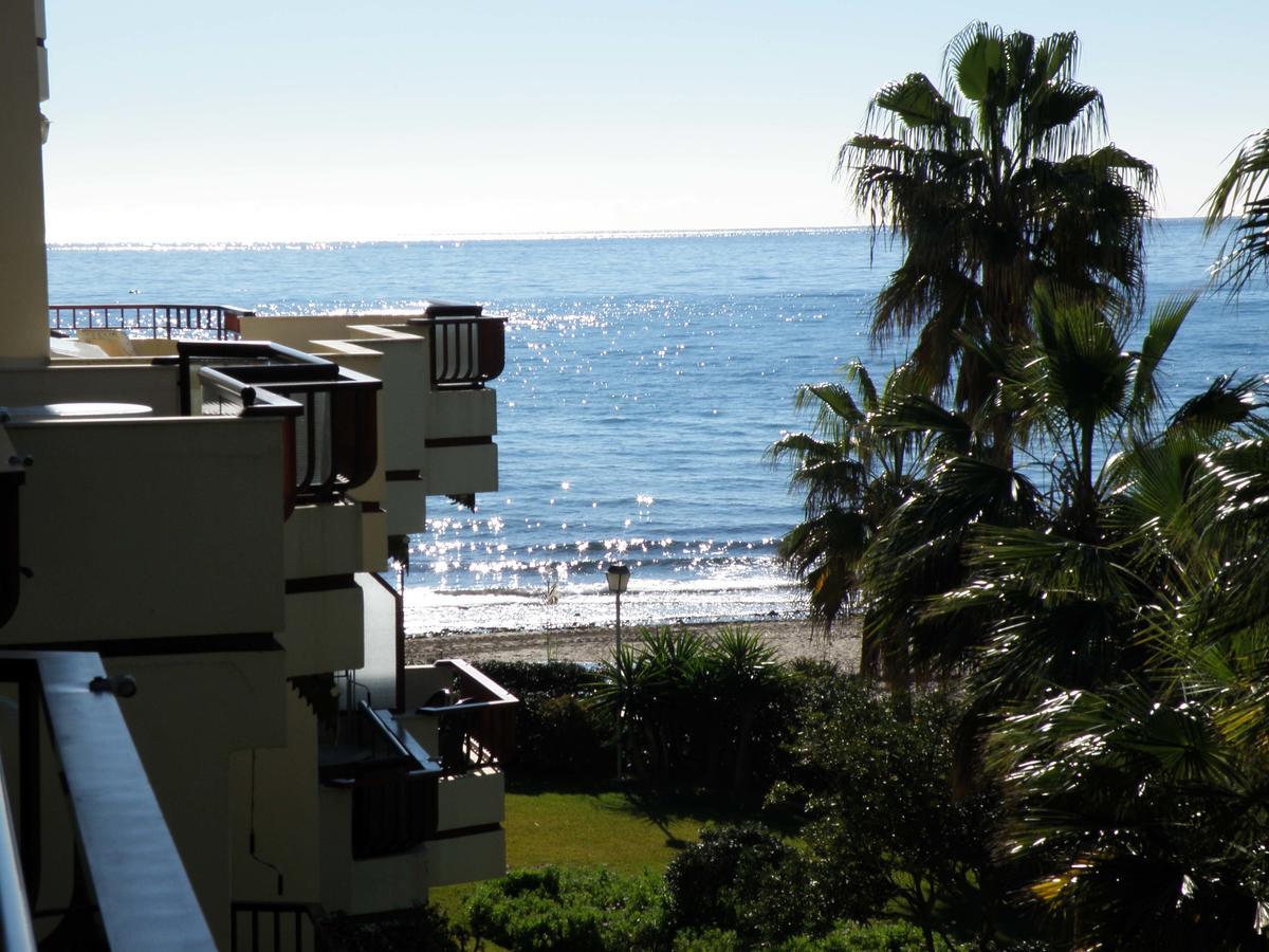 Apartamento En La Playa Apartment Mijas Costa Bagian luar foto