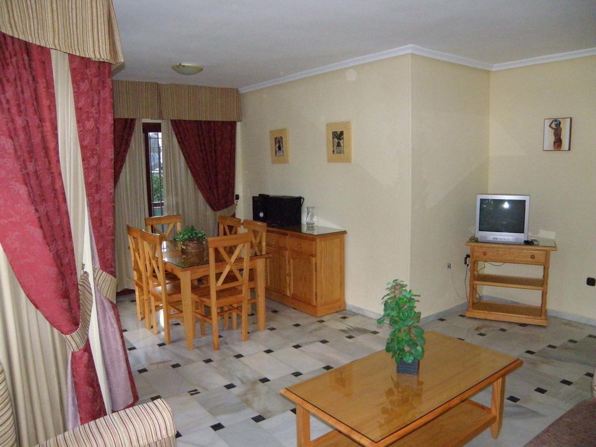Apartamento En La Playa Apartment Mijas Costa Bagian luar foto